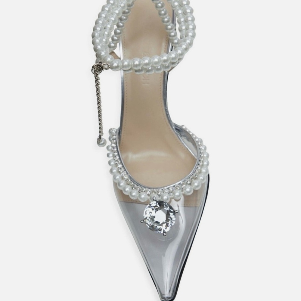 MACH & MACH White Crystal Embellished Stiletto Heels Pearls